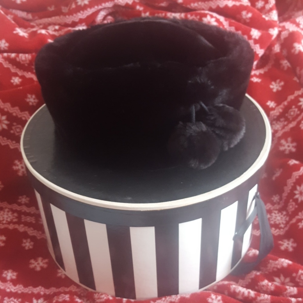 Peter Beaton Faux Fur Pill Box Hat